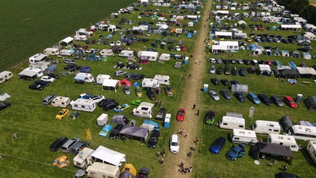 Gesamtes Treffen aus der Luft bei den Opel Days 2025 in Garrel